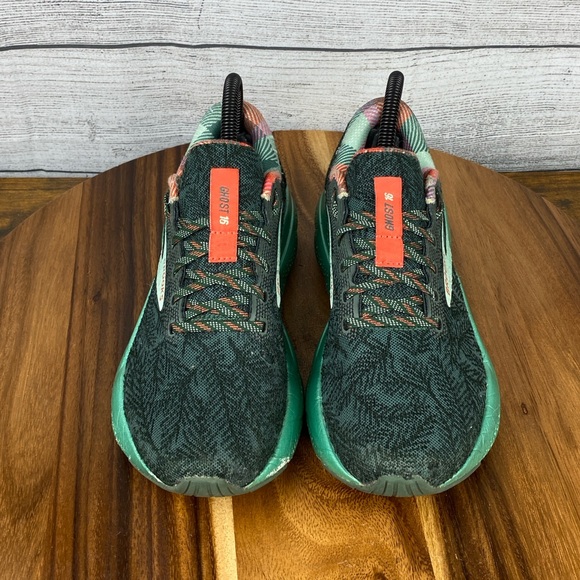 Brooks Ghost 16 Run Merry Christmas Green Running Shoe 1204071B389 Women’s 6.5 - Picture 8 of 13